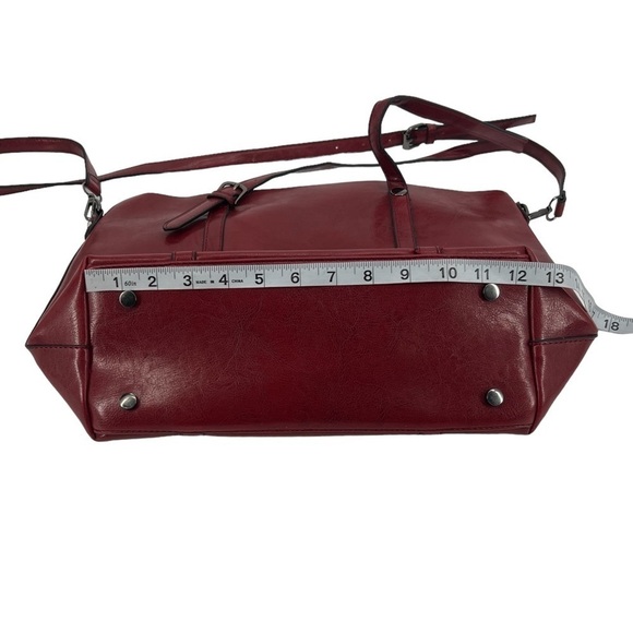 Red Leather Adjustable Strap Shoulder Hand Bag Purse - Picture 7 of 8